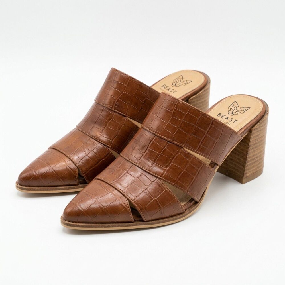 Beast Fashion Stephanie-19 Cognac Croc Embossed Block Heel Pointed Toe Slide San